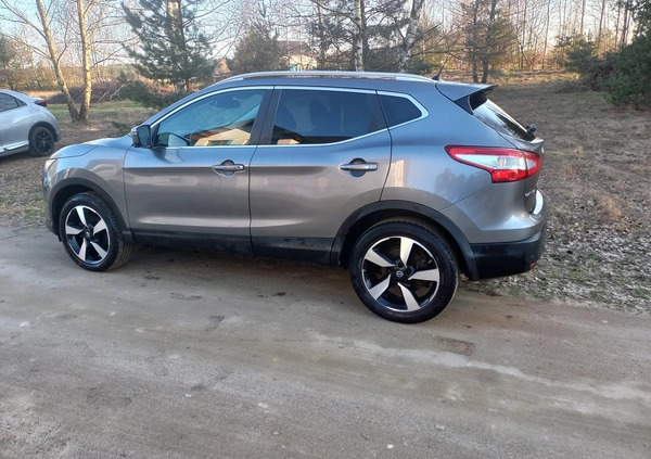 Nissan Qashqai cena 61000 przebieg: 124000, rok produkcji 2015 z Leżajsk małe 562